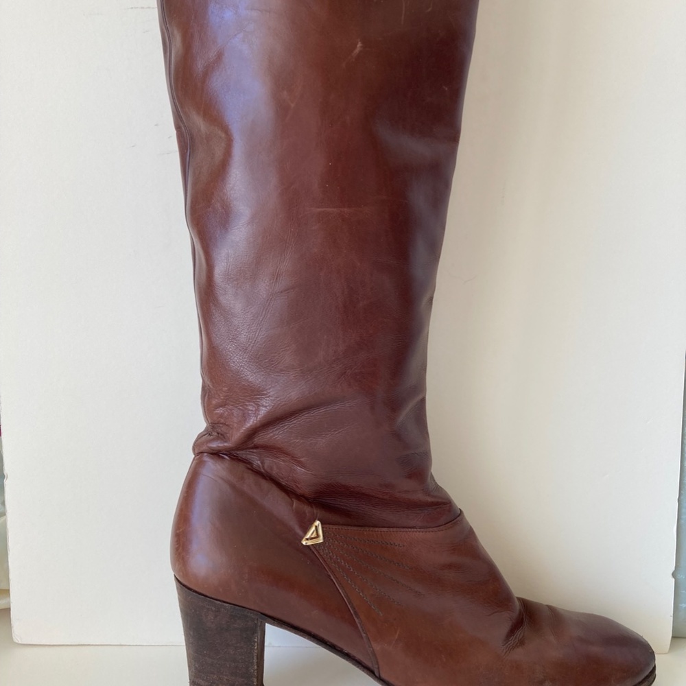 Salvatore Ferragamo Vintage Leather Boots Made in Italy - Picture 12 of 13